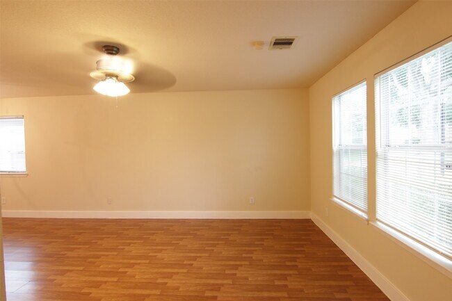 Foto del edificio - 6319 Torrance Elms Ct