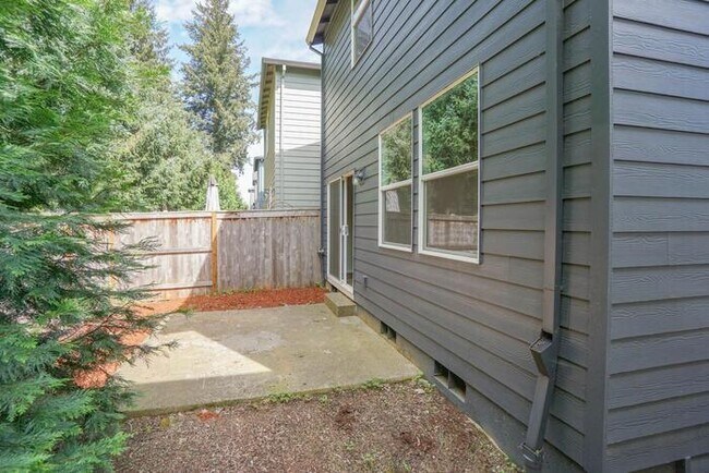 Foto del edificio - 5824 NE 80th Ct