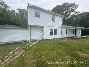 Building Photo - 1922 Catawba St SE