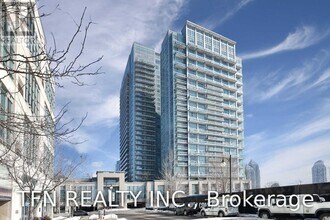 Building Photo - 165 Legion Rd N