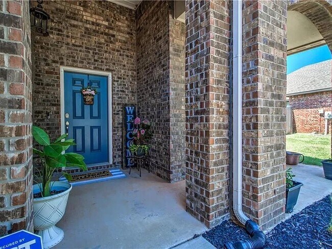 Foto del edificio - Beautiful 4bed/2.5bath Home Available in Mustang, OK