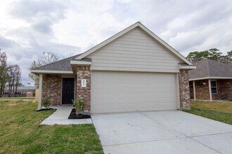 Building Photo - 8611 Oak Grove Church St