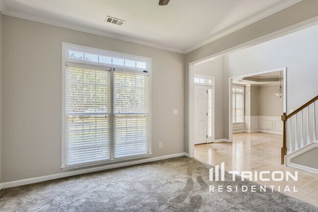 Foto del edificio - 206 Brightwater Dr