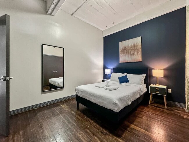 Foto del edificio - 555 Evergreen St