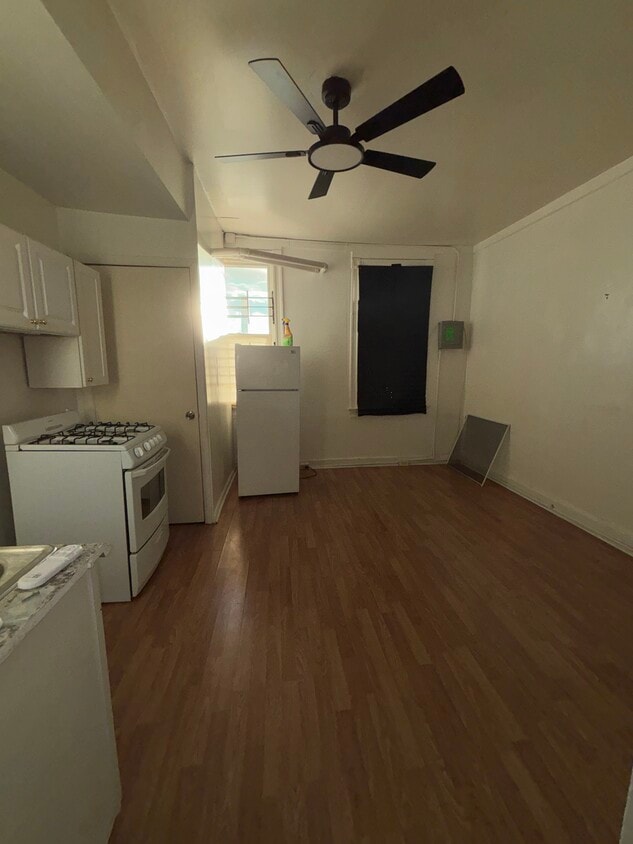 Foto principal - 292X Parkwood Ave