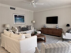 Building Photo - 450 Bayfront Pl
