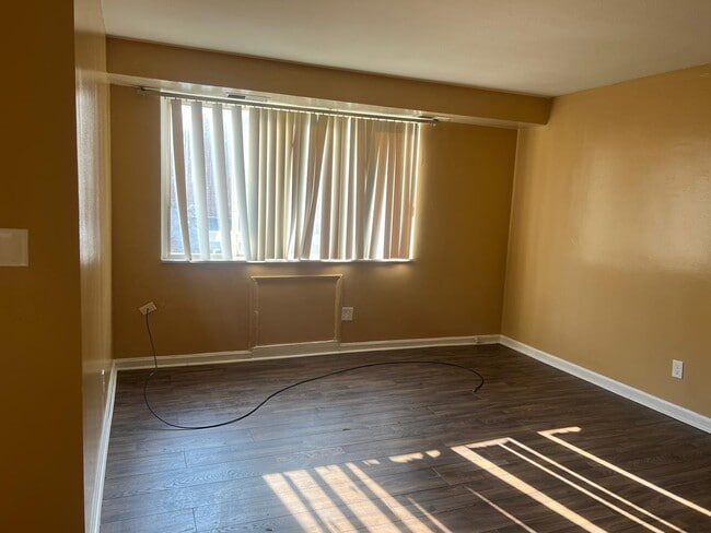 Photo - 13965 Superior Rd Apartment