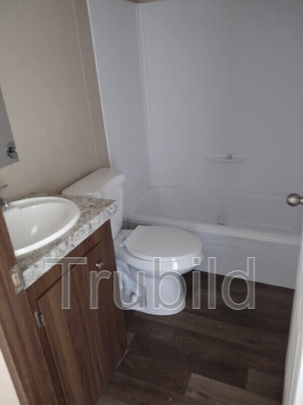 Building Photo - 49 N King Richard Ct
