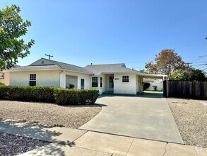 Building Photo - 5551 Forbes Ave