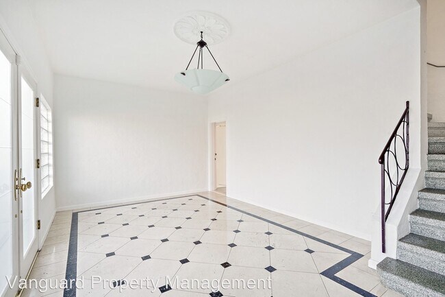Building Photo - 4 br, 3.5 bath House - 101 Marina Boulevard