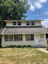 Building Photo - 1299 Sunrise Dr