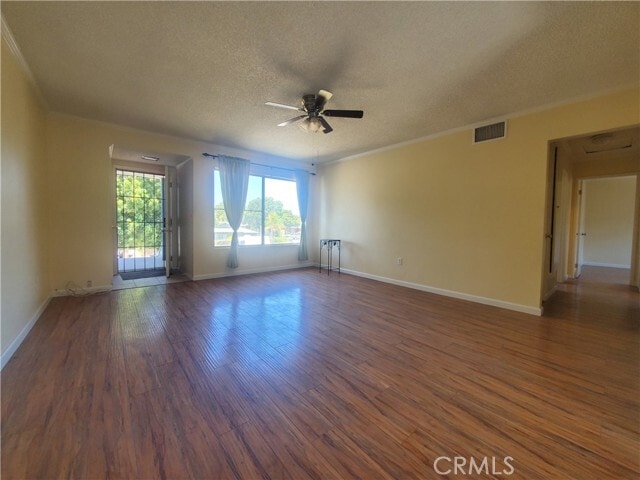Building Photo - 205 Delano St