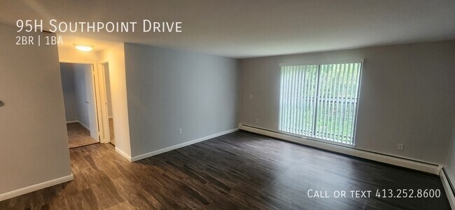 Foto del edificio - 95 Southpoint Dr