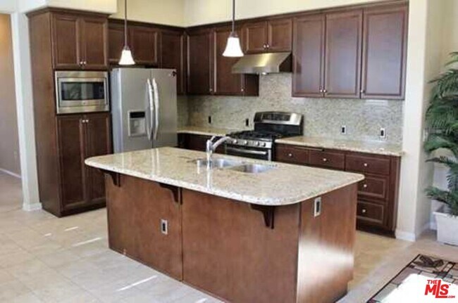 Foto del edificio - 20329 Paseo Los Arcos