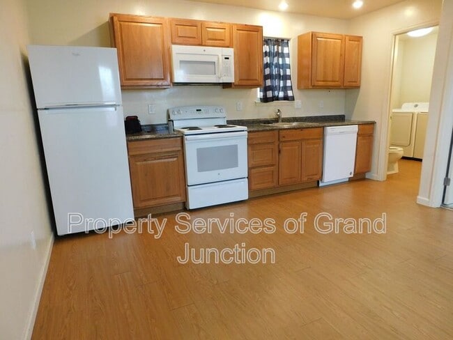 Building Photo - 1363 19th St