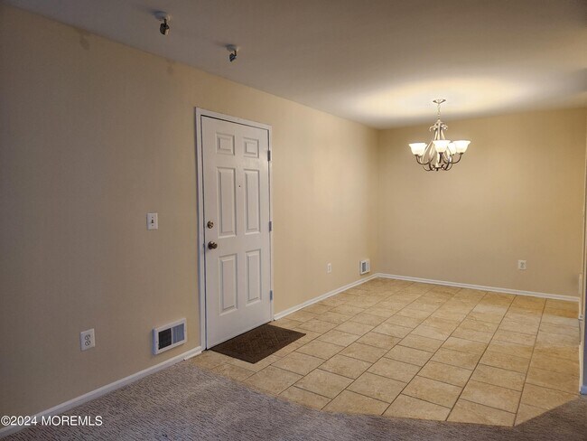 Foto del edificio - 9 Hackamore Ct