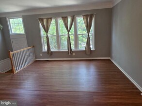 Building Photo - 22486 Maison Carree Square