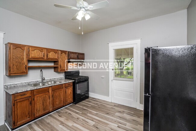 Foto del edificio - 2324 W Kentucky ST