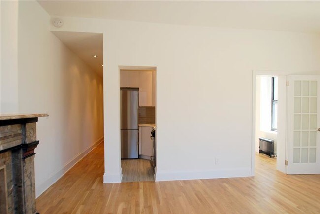 Foto del edificio - 265 W 19th St