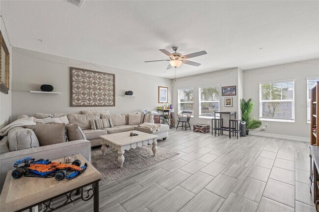Foto del edificio - 4941 W Price Ave