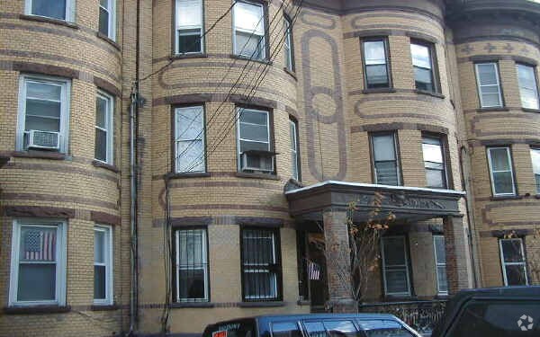 Foto del edificio - 6 East St
