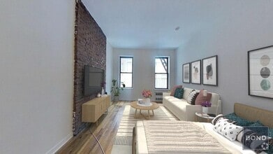 Building Photo - 212 E 85th St