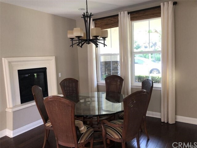 Foto del edificio - 2712 E Coalinga Dr