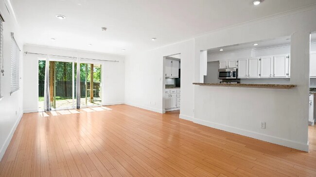 Building Photo - 3254 Sweet Dr