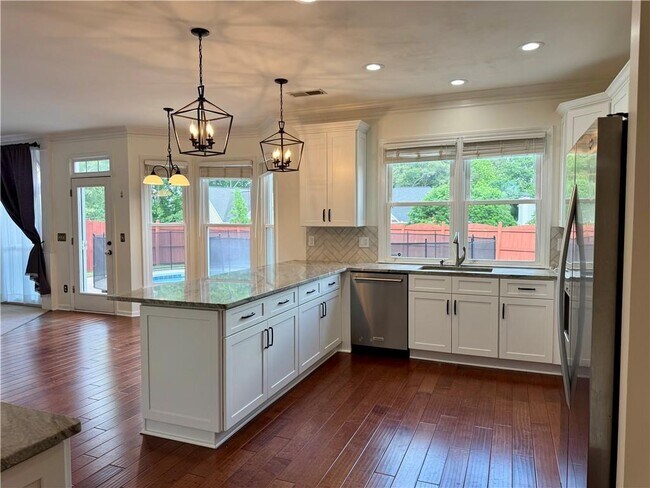 Building Photo - 5000 Victory Ridge Ln