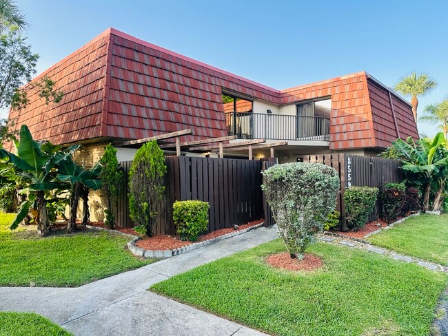 Building Photo - 8559 Boca Rio Dr