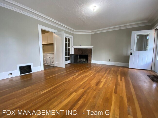 Building Photo - 3222-3224 NE Clackamas St
