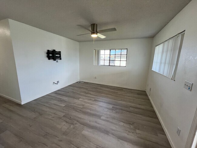Building Photo - Pae Ko Gardens (Kapolei) 2 bedrooms, upsta...