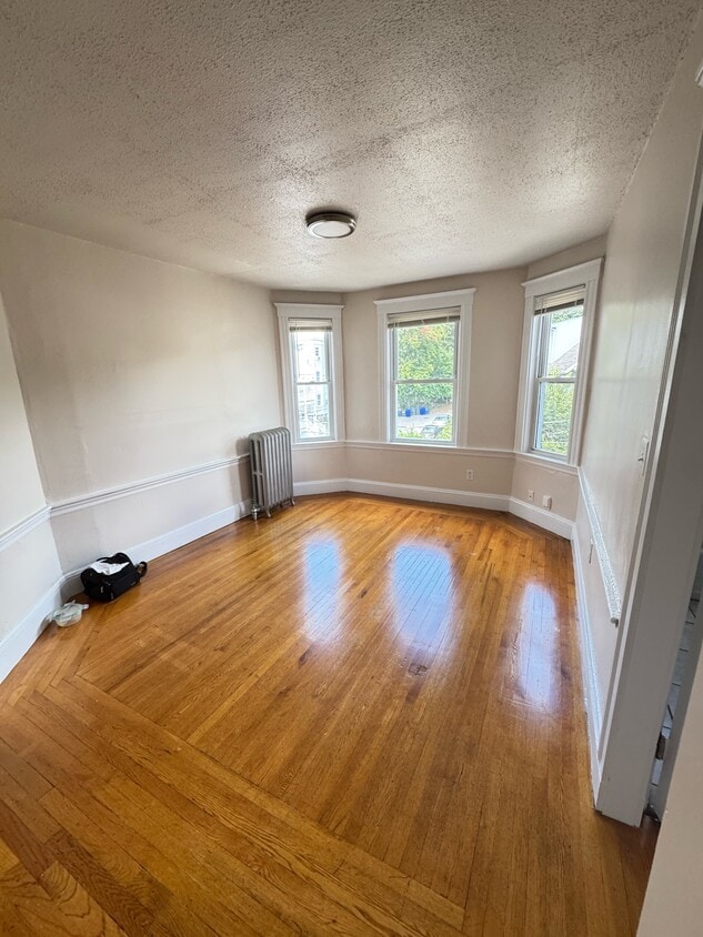 Foto principal - 31 Atkins St