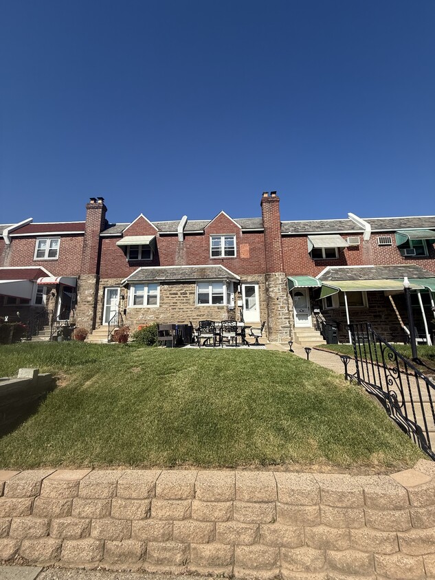 Primary Photo - 4225 Bleigh Ave