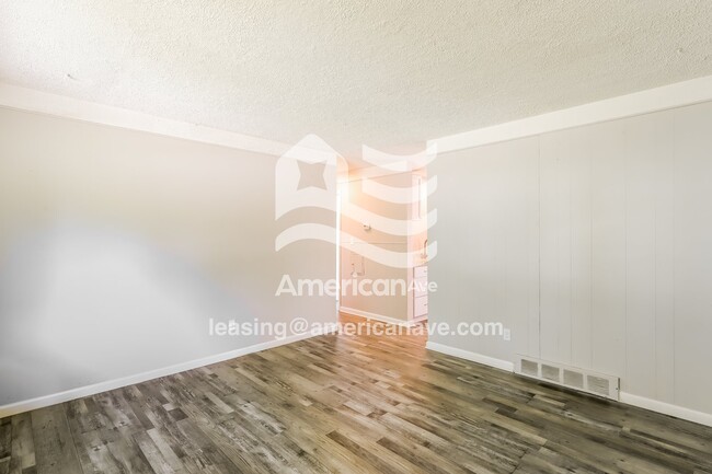 Building Photo - 34521 Harroun St