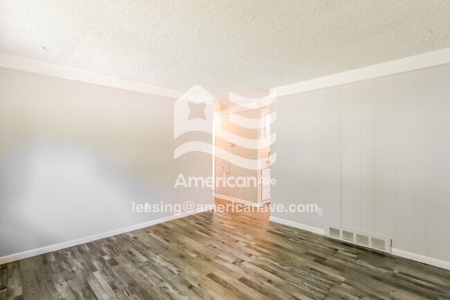 Foto del edificio - 34521 Harroun St