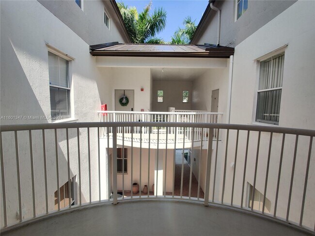 Building Photo - 4415 SW 160th Ave