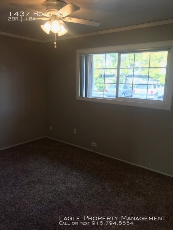 Foto del edificio - Clean 2BD 1 BA Home with Garage