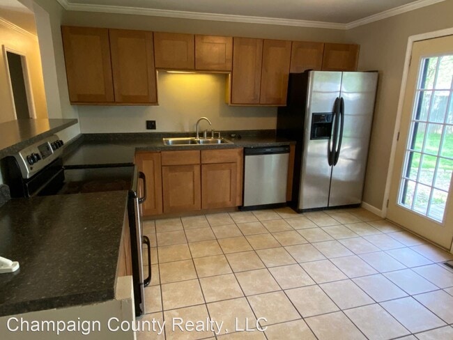 Building Photo - 3 br, 1 bath House - 2600 W. Kirby Ave.