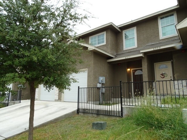 Foto del edificio - 6311 Attucks Ln