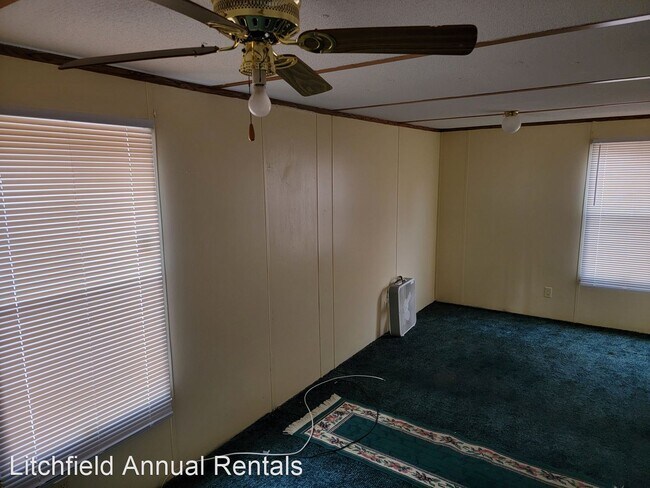 Foto del edificio - 2 br, 2 bath House - 275 SILVERBERRY