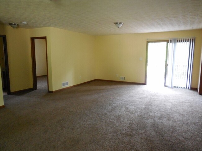 Building Photo - Cozy 3 bedroom 2 bath home for lease!