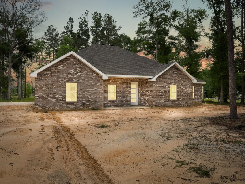 Primary Photo - 1611 Hickman Rd