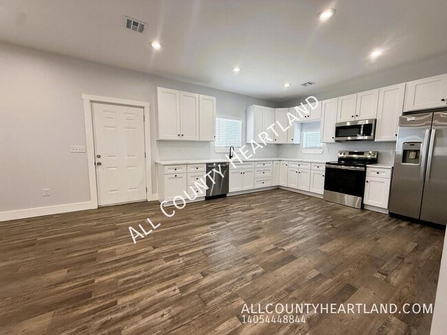 Building Photo - 2462 CR 1240