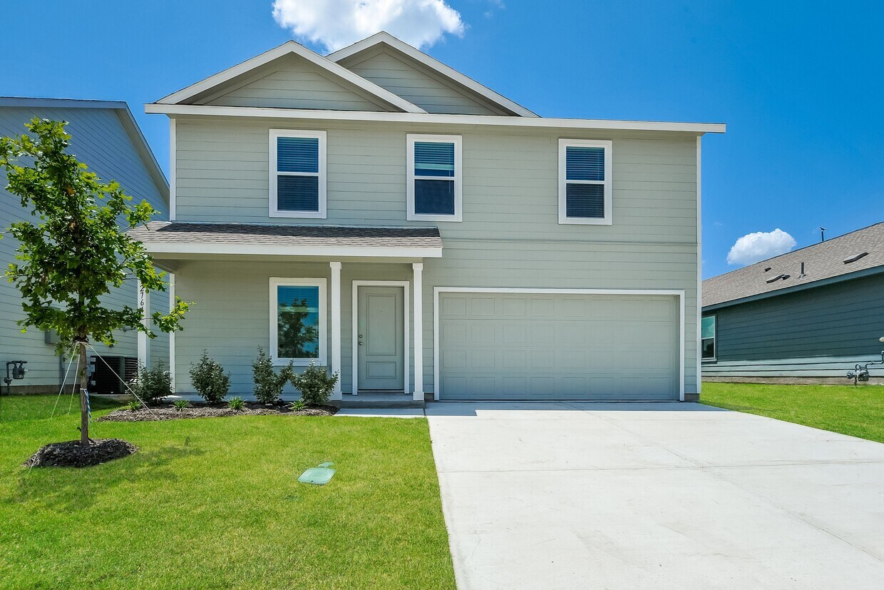 Foto principal - 2768 Mistwood Dr