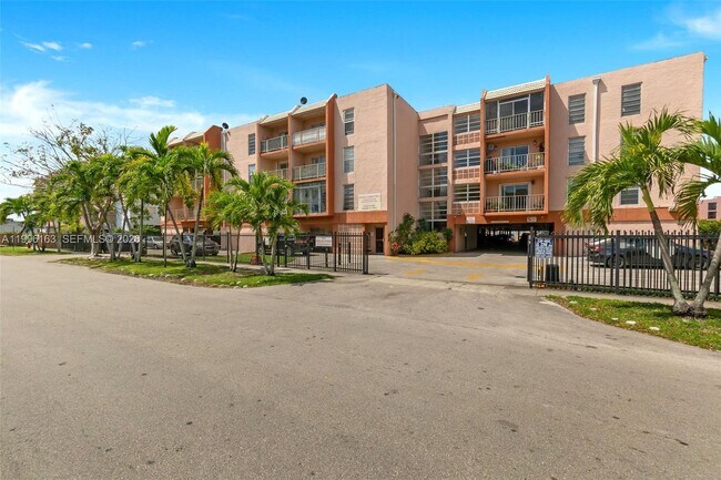 Foto del edificio - 6130 W 19th Ave