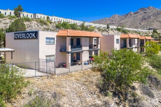 Building Photo - Overlook Apartments