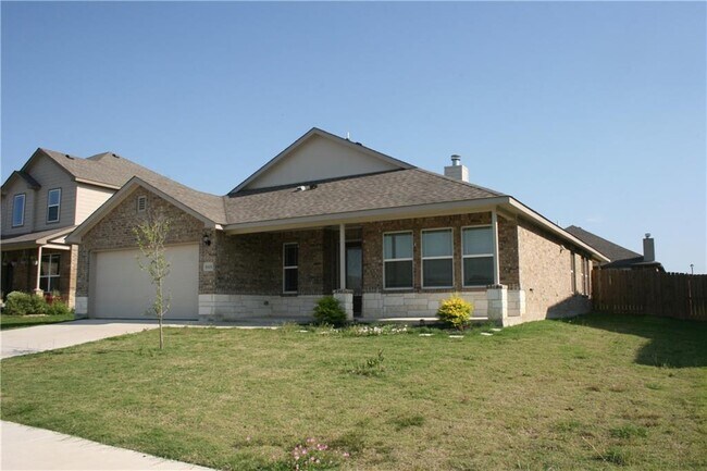 Building Photo - 6100 Cordillera Dr