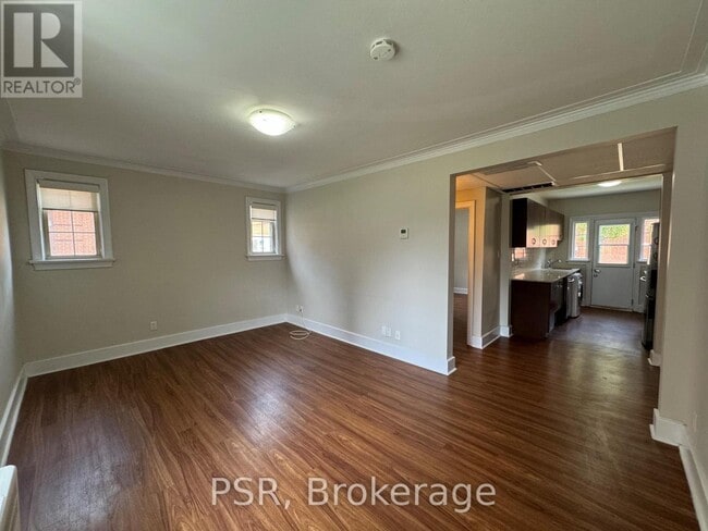 Building Photo - 1335 Bayview Ave