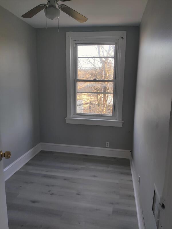Building Photo - 2647 S Muhfeld St